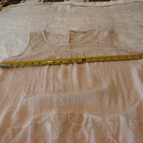 Adiva Lightweight Gauze Sheer Embroidered Sleeveless Blouse  XL Casual Summer - Picture 10 of 16
